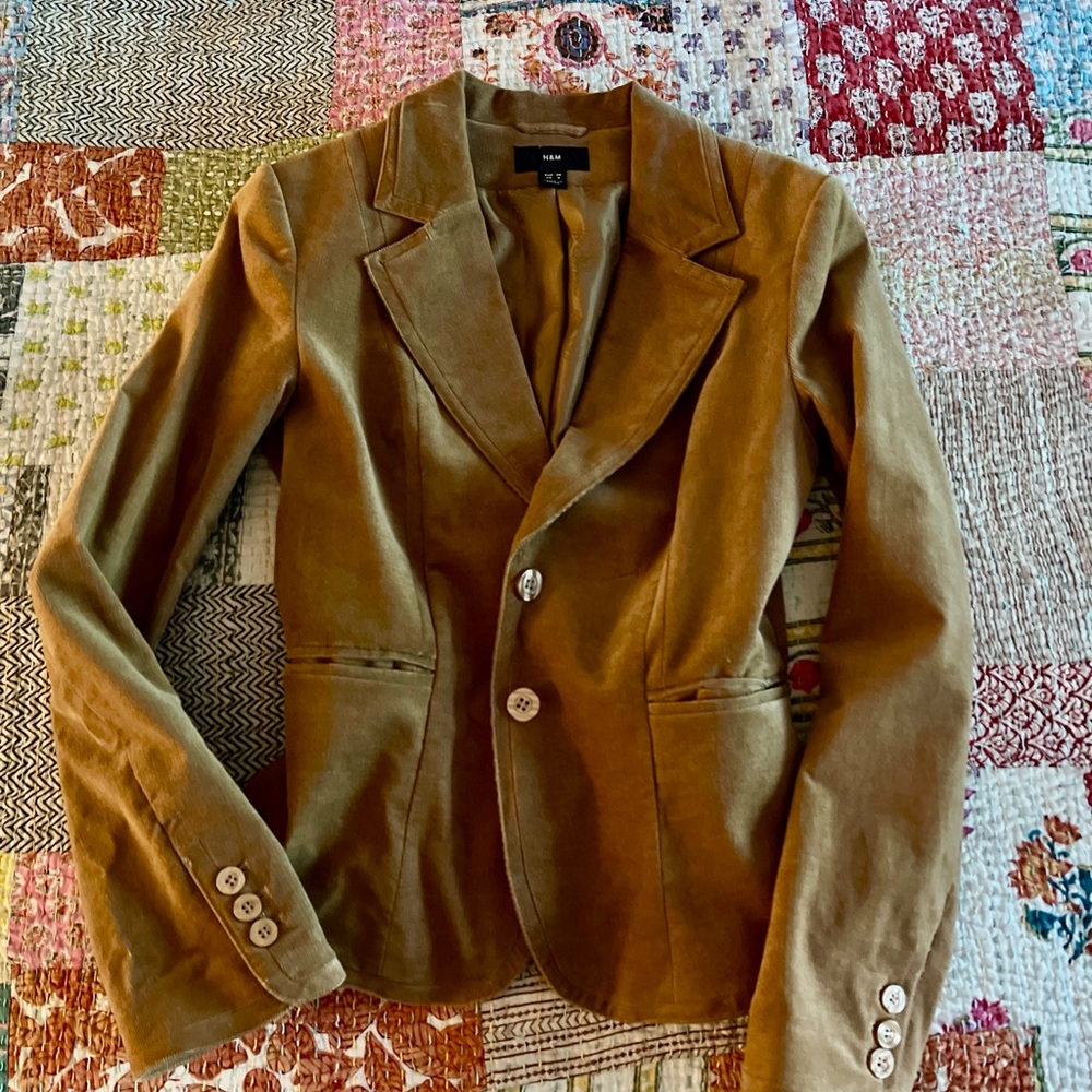 H&M Tan Velvet Blazer